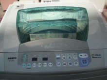 [9成新] 黃阿成~三洋14公斤變頻洗衣機洗衣機無破損有使用痕跡