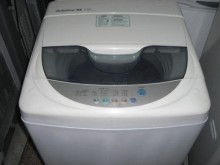 [8成新] 翁小姐~LG洗王洗衣機超漂亮洗衣機有輕微破損