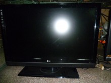 [8成新] LG樂金液晶42吋色彩鮮艷畫質佳電視有輕微破損