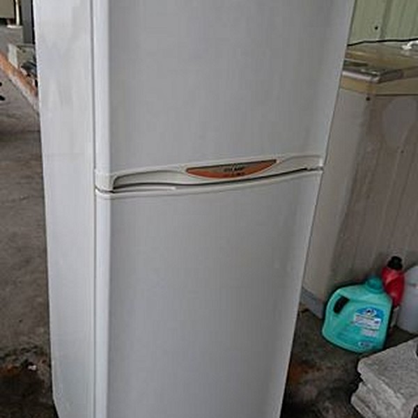 (冰箱)学成二手sharp双门中型电冰箱