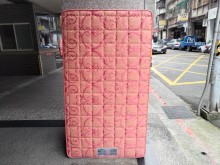 [9成新] 便宜賣！！！ 3.5尺 單人床墊單人床墊無破損有使用痕跡