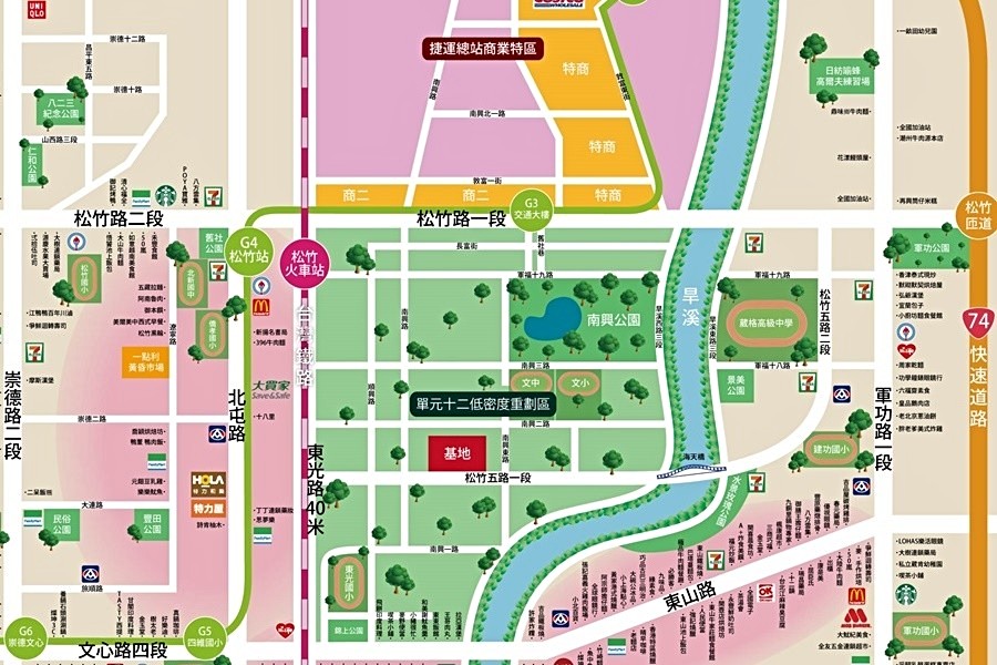 基地座落於單元12最重要的松竹五路上,為座南朝北的建築。